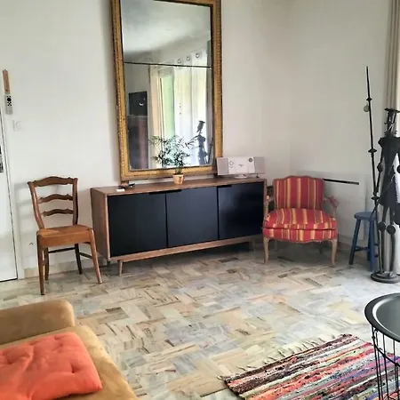 Daire Nice 60m With Sunny Balcony *