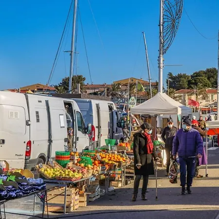 Nice 60m With Sunny Balcony Six-Fours-les-Plages